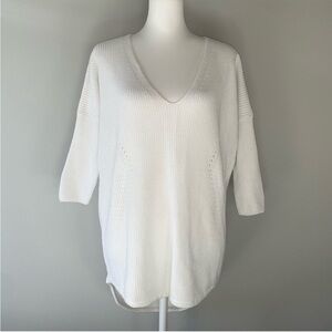 Express V-Neck Pullover Dolman Sleeves - Small